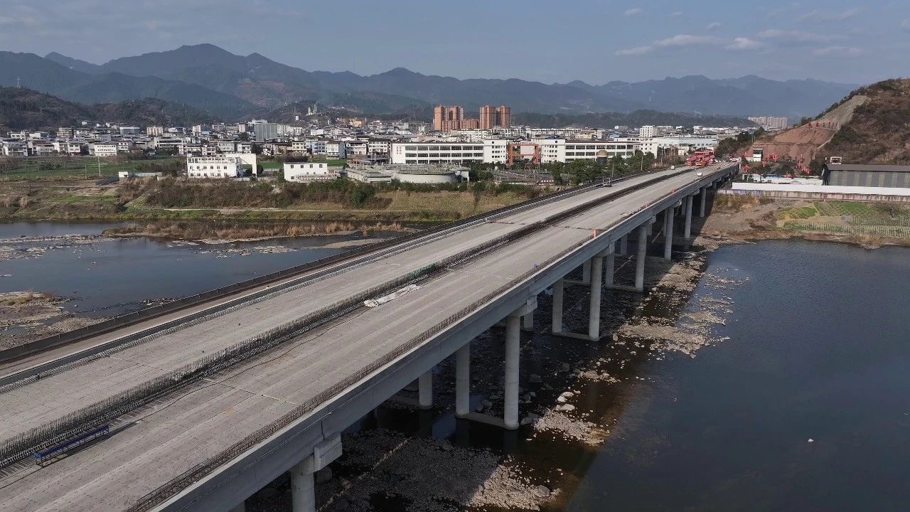 省道411項目榮登旺蒼融媒公眾號
